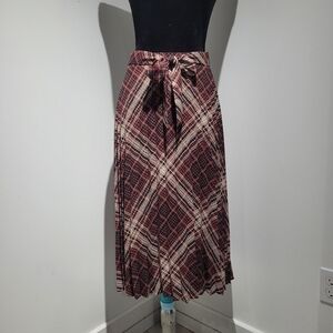 RW&Co Women's High Waisted Pleated Plaid Midi Skirt Small Red Cream Black Preppy